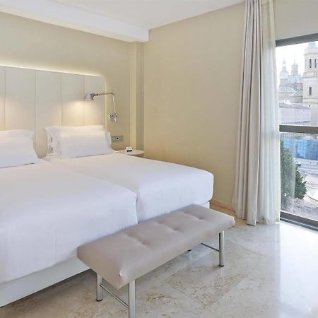 Nh Ciudad De Zaragoza Hotel Kültér fotó