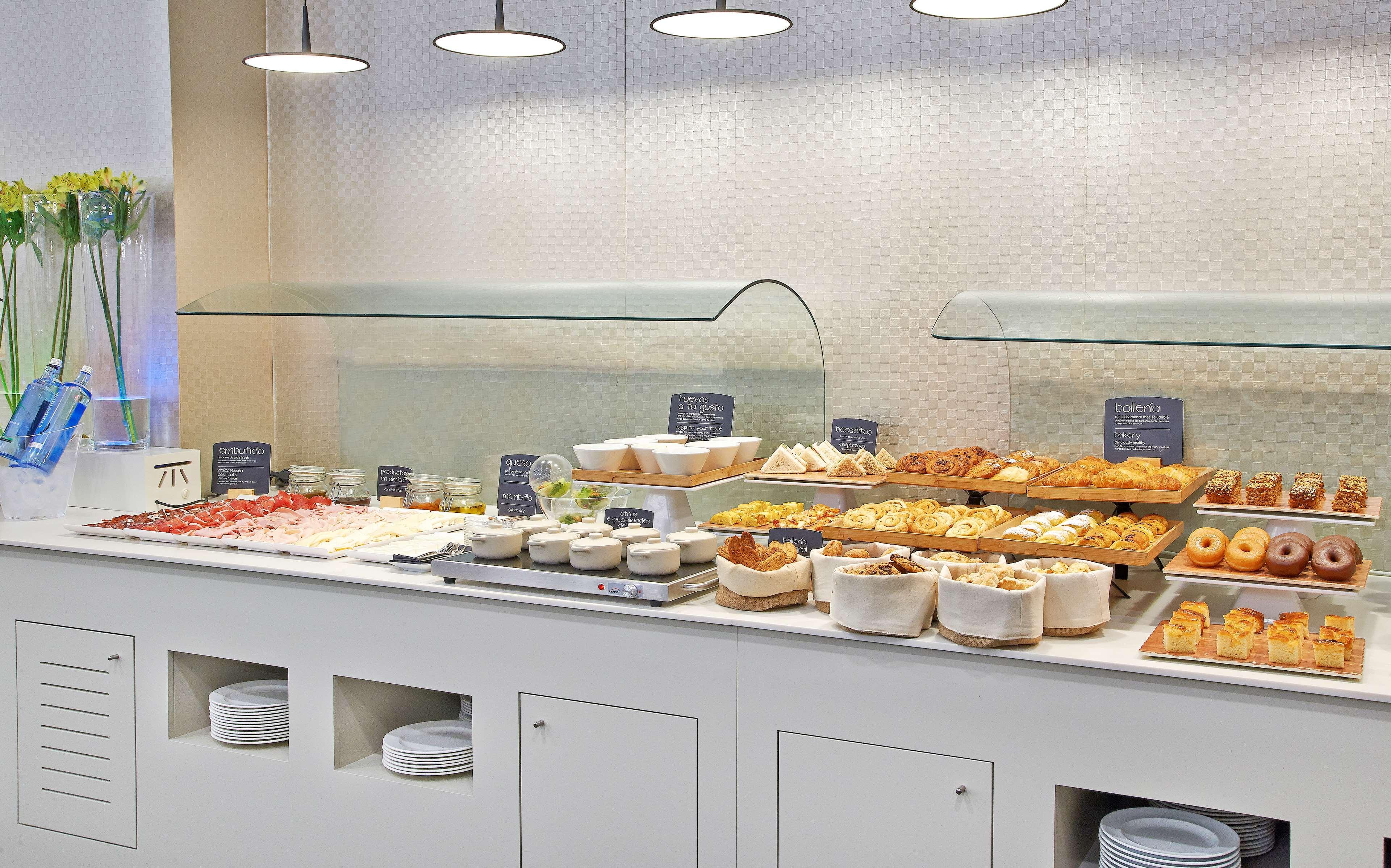 Nh Ciudad De Zaragoza Hotel Kültér fotó