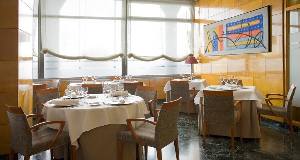 Nh Ciudad De Zaragoza Hotel Kültér fotó